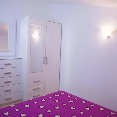 Apartment Doris